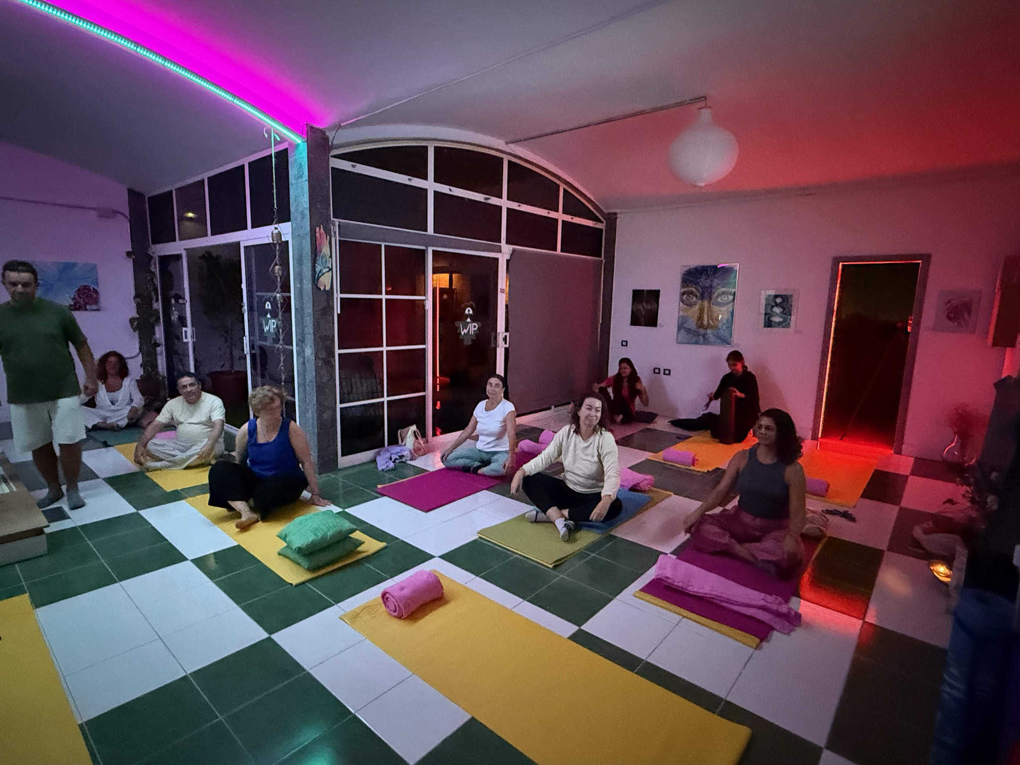 Sesión de Himalayan Yoga en el Center