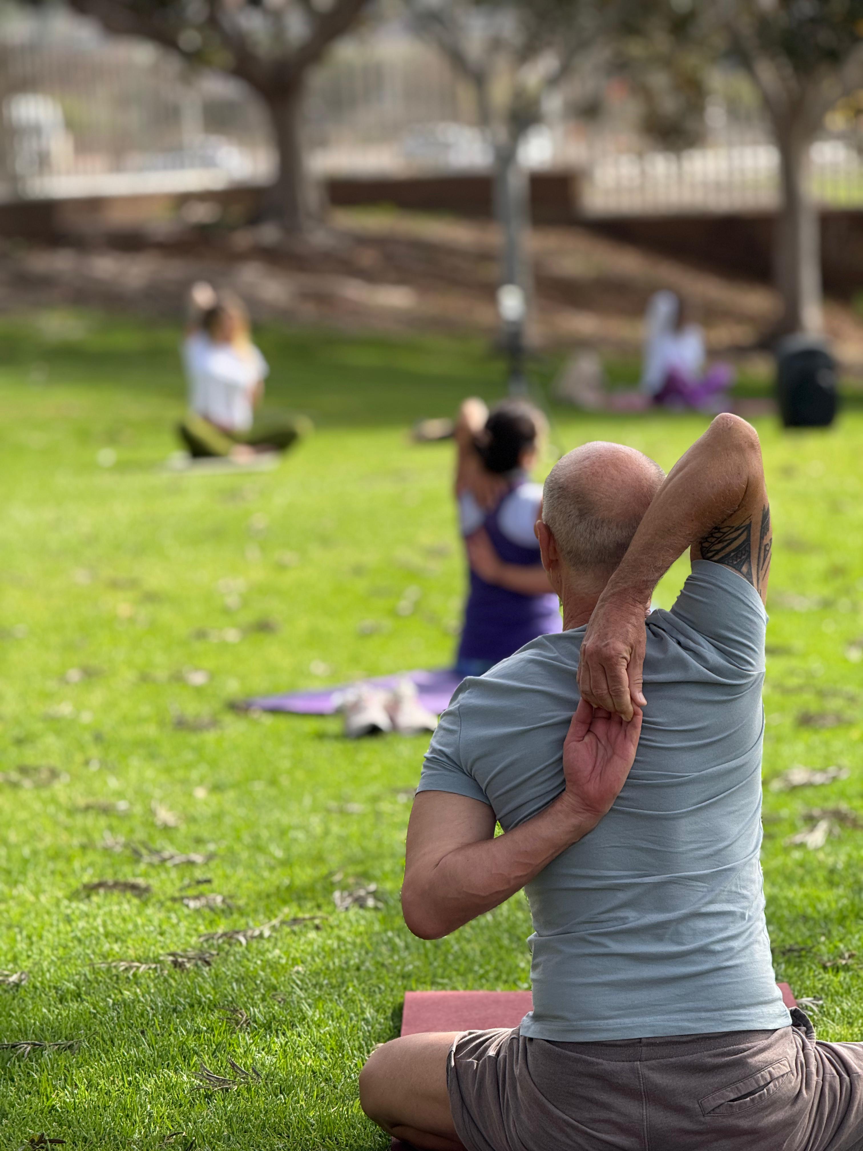 Sesión de yoga gratuita en el Parque del Sur